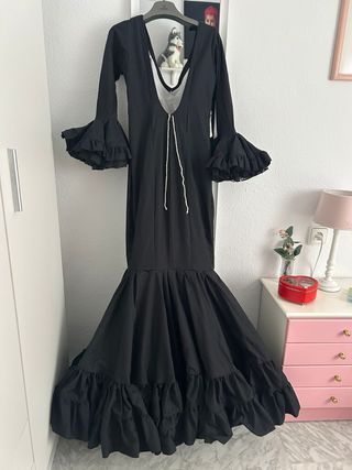 Traje de flamenca negro