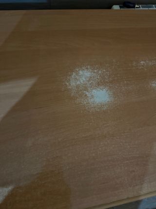 Mesa de escritorio de madera