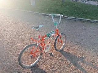 Bicicleta BMX BH California