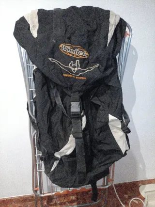 Mochila Windtech Parapente Negra y Blanca