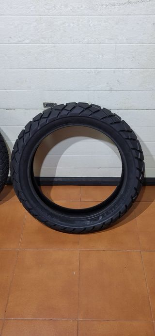 Juego Neumáticos Continental TKC70 Rocks