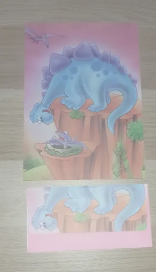 Hojas perfumadas de dinosaurios