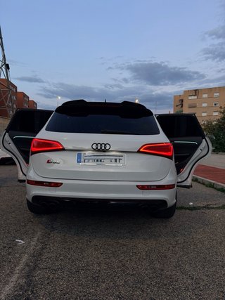 Audi SQ5 2014