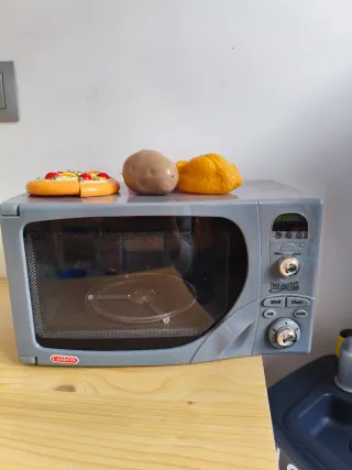 Cocinita de juguete Master Chef + Microondas