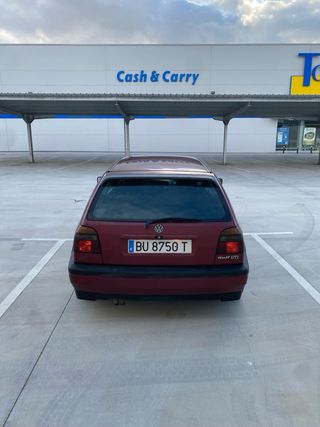 Volkswagen Golf 3 GTI
