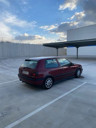 Volkswagen Golf 3 GTI