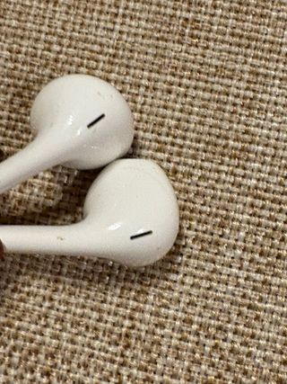 Auricolari Apple Earpods Lightning Bianchi