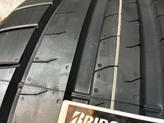 2 Bridgestone Potenza Sport 275/30 ZR20 97Y XL