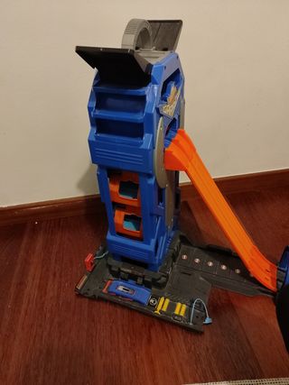 Garaje coche juguete