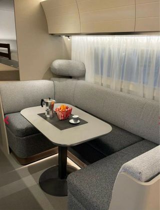 Caravana Adria Alpina 663 PT