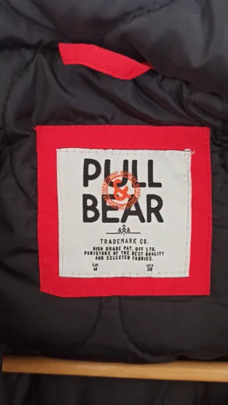 Chaqueta Roja Pull&Bear Anorak