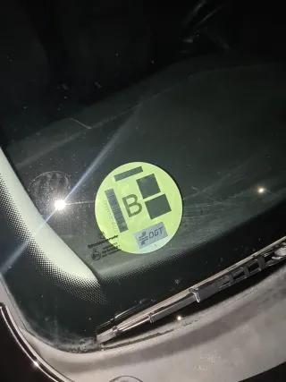 Volkswagen Golf IV, 1.6 gasolina.