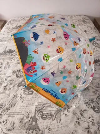 Paraguas transparente Baby Shark infantil