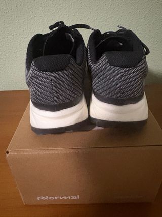 NNORMAL Kjerag Zapatillas Running