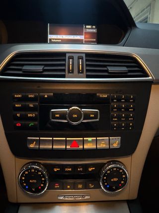 Mercedes-Benz Clase C 180 2011