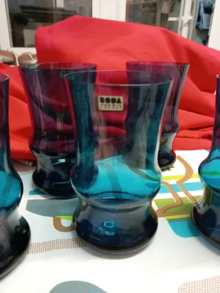 Vasos Kosta Boda azul
