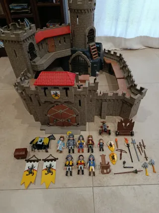 Playmobil Castillo Caballeros Dragón Amarillo
