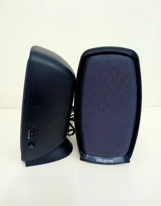 Altavoces de ordenador Creative Negros