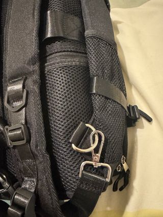 Mochila de viaje tamaño cabina negra