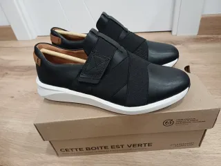Zapatillas Clarks cuero negras T37.5