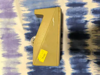 Cortador de cinta adhesiva