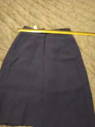 Falda azul de poliéster