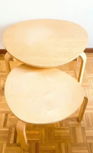 Mesas nido Ikea modelo "Svalsta"color abedul.