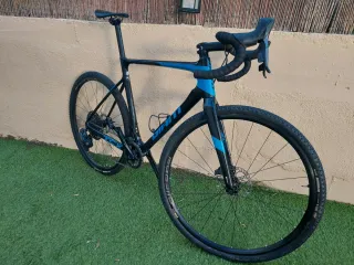 Giant TCX Advanced Pro