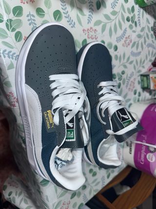 Zapatillas Puma Hombre Grises y Blancas