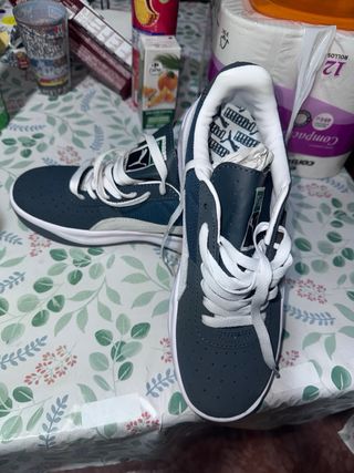 Zapatillas Puma Hombre Grises y Blancas