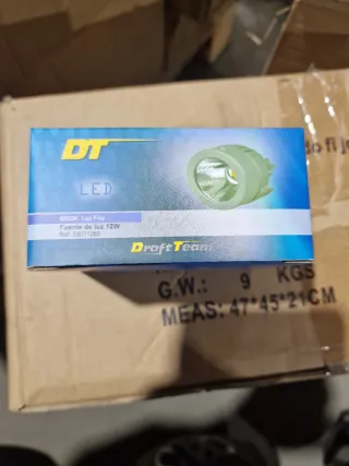 Lote 60.000+ Bombillas LED DT 60W