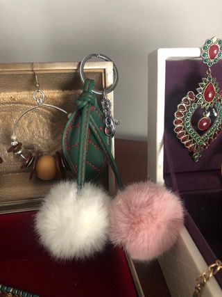 ADHESIVOS PARA PIEL BRILLANTES