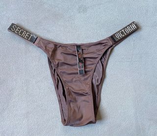 Conjunto Victoria's Secret Cafe