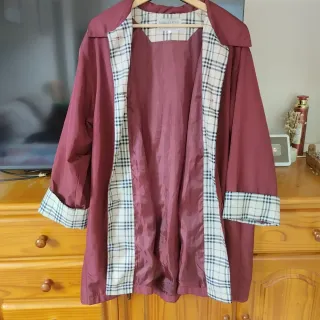 Gabardina de señora a cuadros