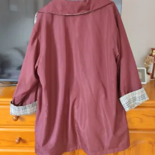 Gabardina de señora a cuadros