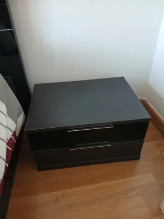 Canapé, cabezal y 2 mesitas de noche