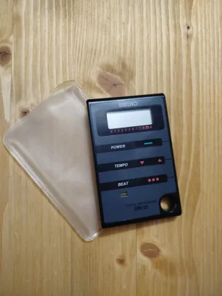 Metrónomo Digital Seiko DM-20 Ultra Fino
