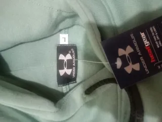 Sudadera  estrenae Under Armour verde talla L