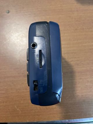 Walkman Aiwa TA164 Radio Cassette AM/FM