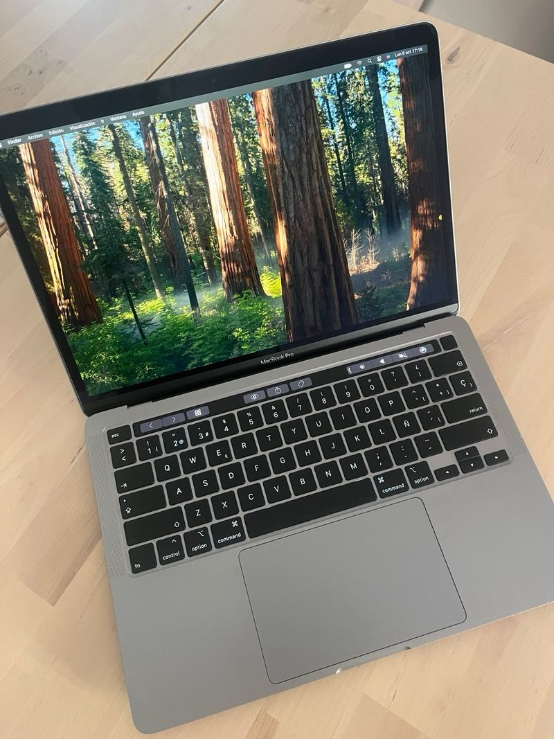 MacBook Pro 2020 16GB Plata afbeelding 4