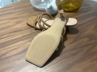 Sandalia tacon nueva