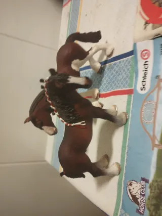 Figuras Caballos Schleich (Macho y Hembra)