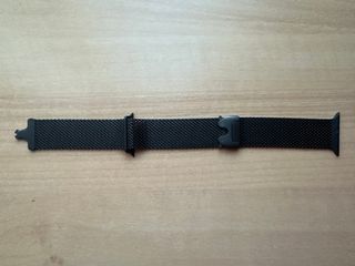 Apple Watch ULTRA 49mm. Nero in titanio milanesi L