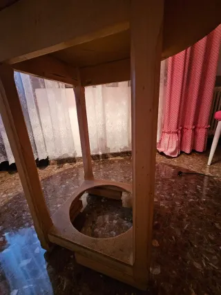 Mesa camilla de madera