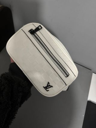 Riñonera Louis Vuitton Blanca