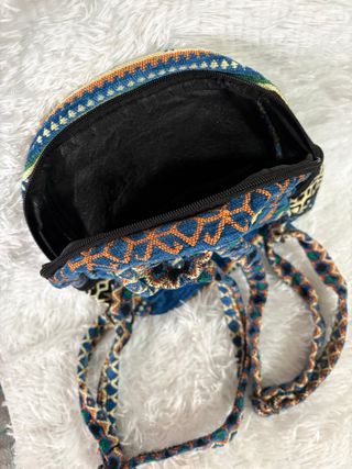 Mochila estilo étnico sin usar