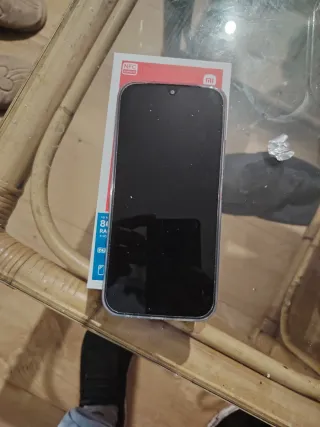 Redmi Negro Nuevo a Estrenar