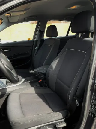 BMW 120D 2008 con Car Play