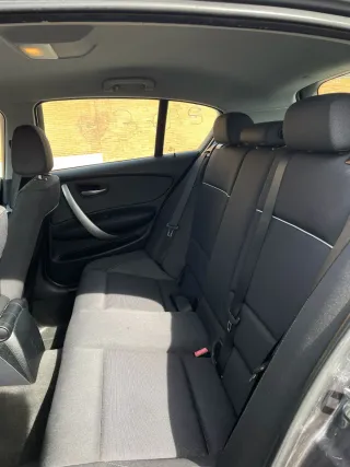 BMW 120D 2008 con Car Play