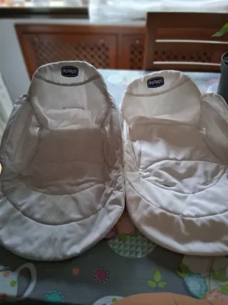 Trona Chicco 2 en 1 como nueva